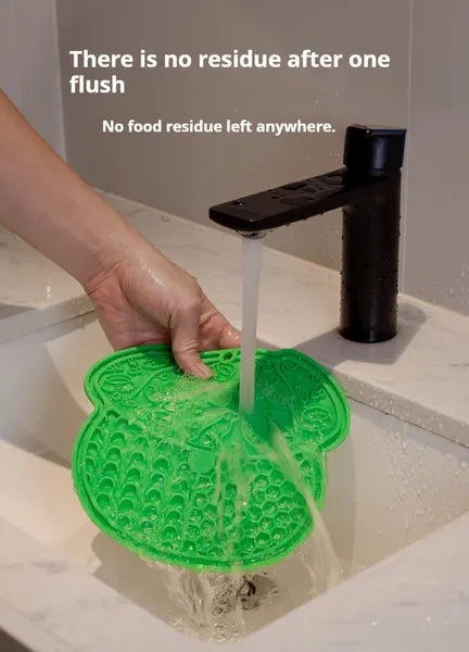 Suction Lick Mat for Dogs and Cats - Slow Feeder — view 4