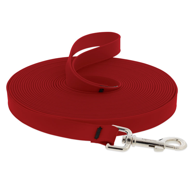 Splash BioThane long line coiled in Brick Red with its silver swivel snap hook