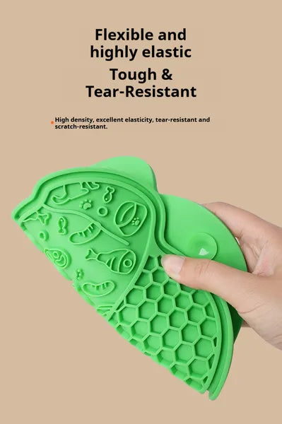 Suction Lick Mat for Dogs and Cats - Slow Feeder — view 5